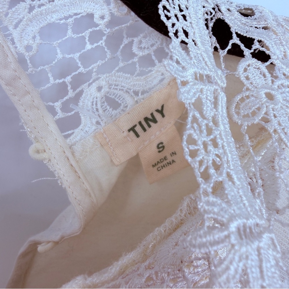 Tiny Cream Lace Blouse High Neck Embroidered Long Sleeve Top Size S - Picture 6 of 7